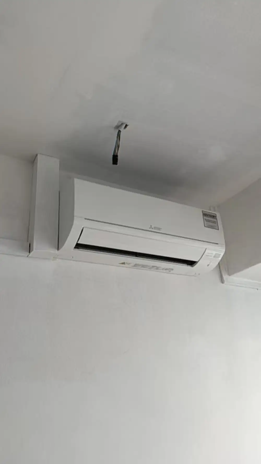 Aircon compressor and refrigerant check Singapore