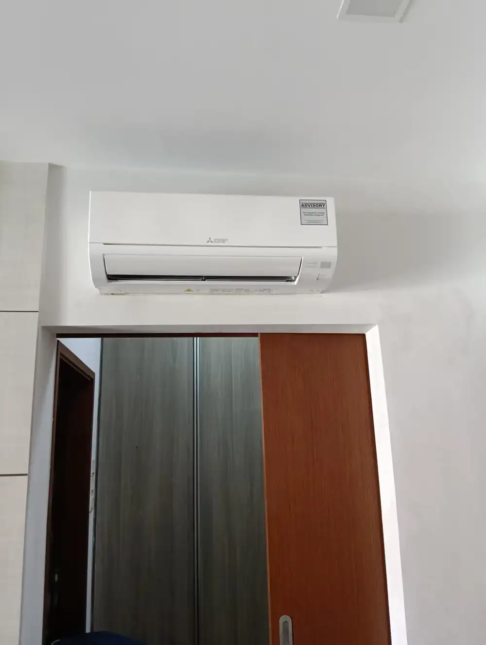 Aircon installation Singapore HDB Daikin Mitsubishi